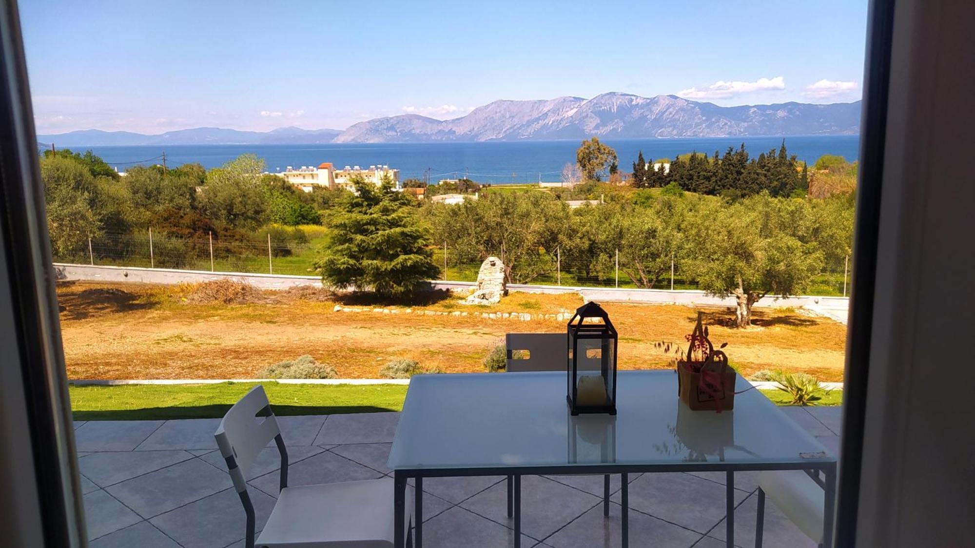 Loukissia View Διαμερισμαヴィラ エクステリア 写真
